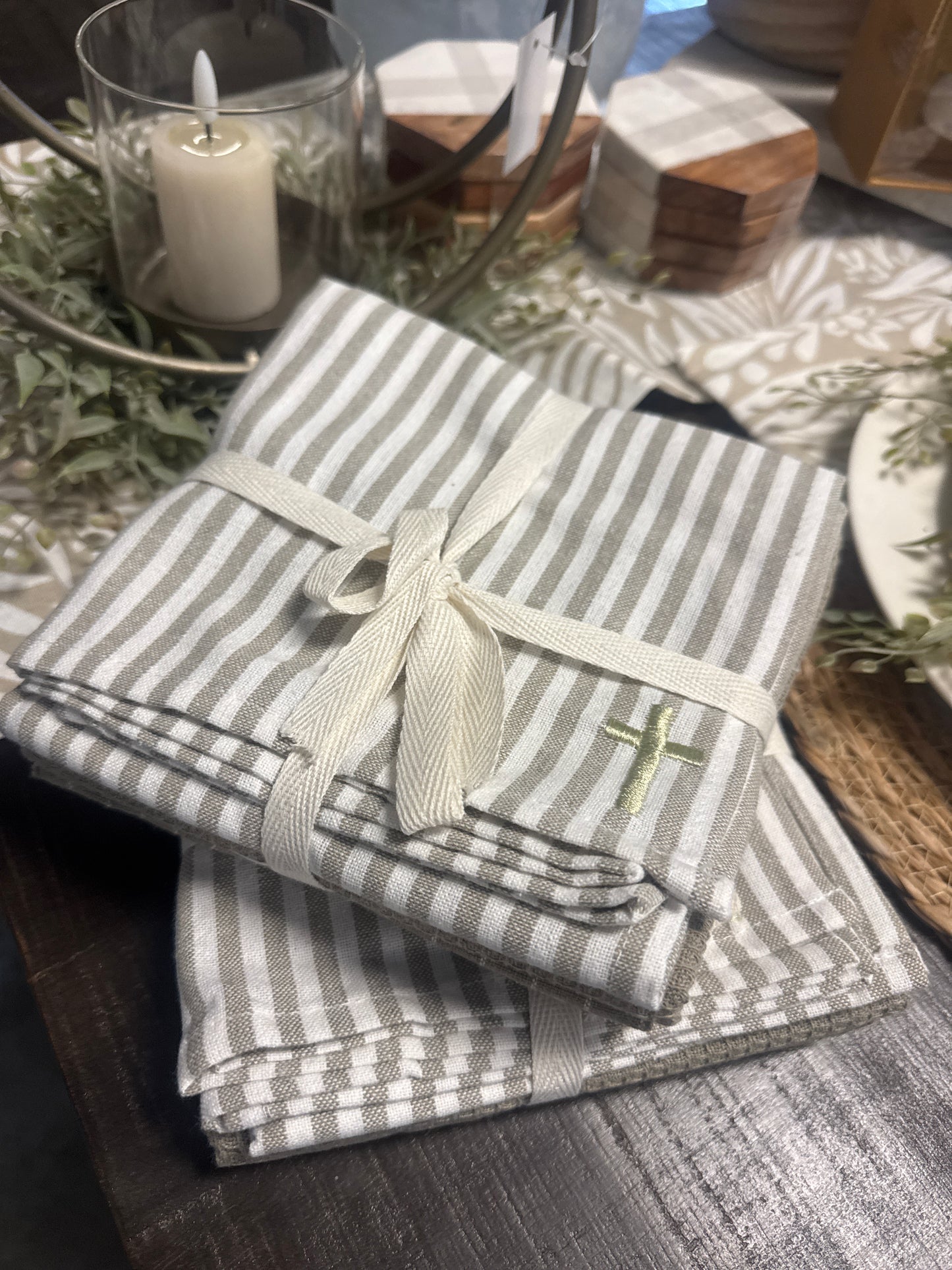 Cross Hand Towel Set