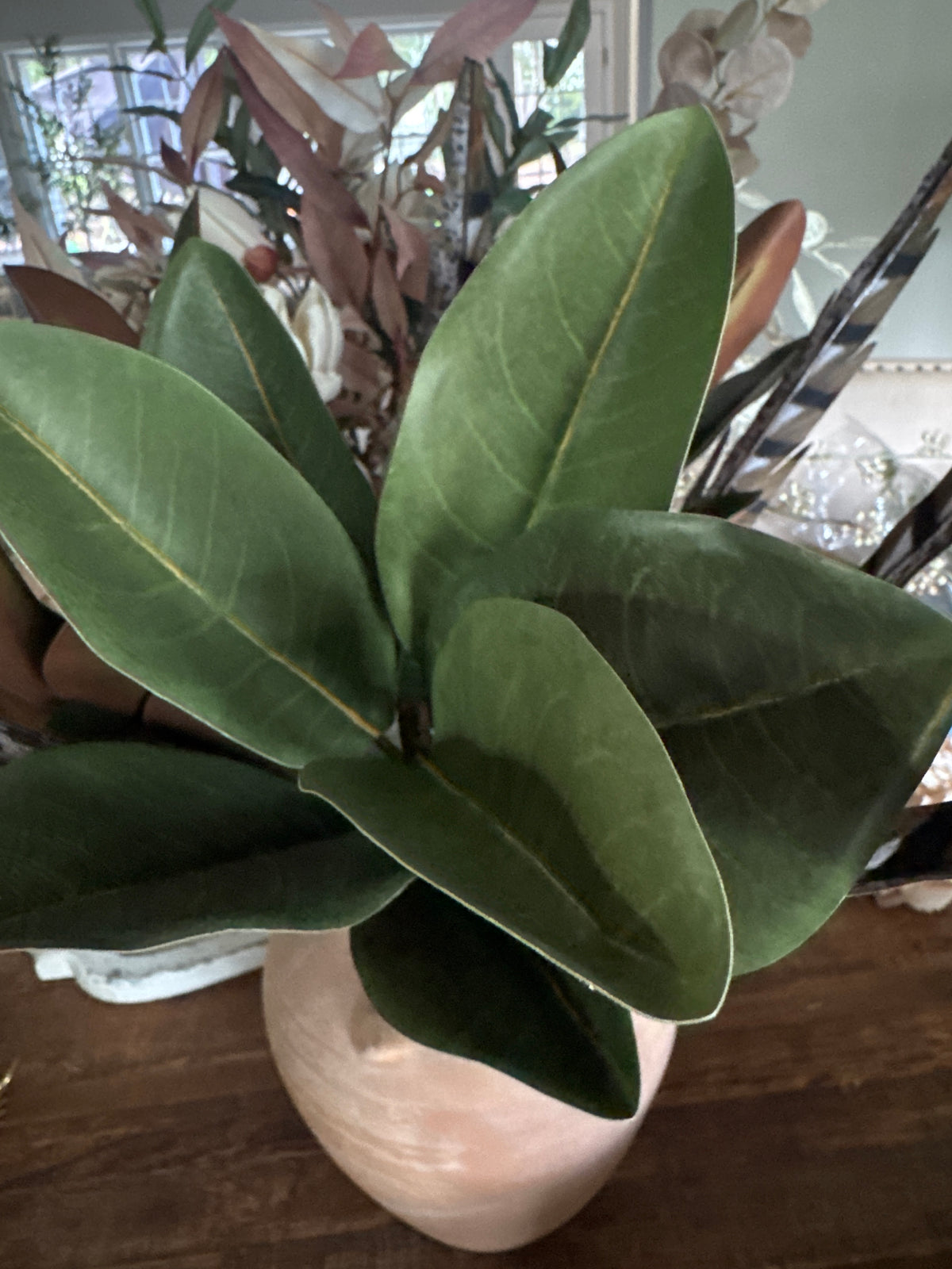 Magnolia Pick