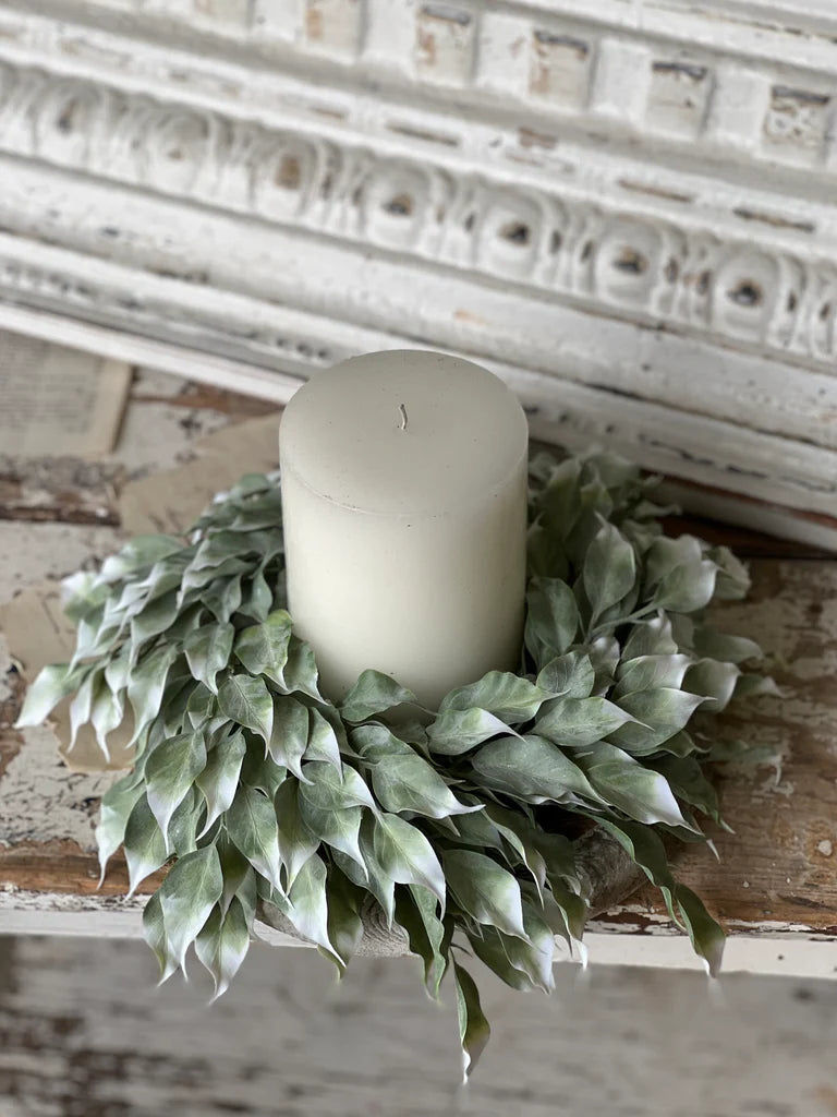 Gallivanting Greens Candle Ring