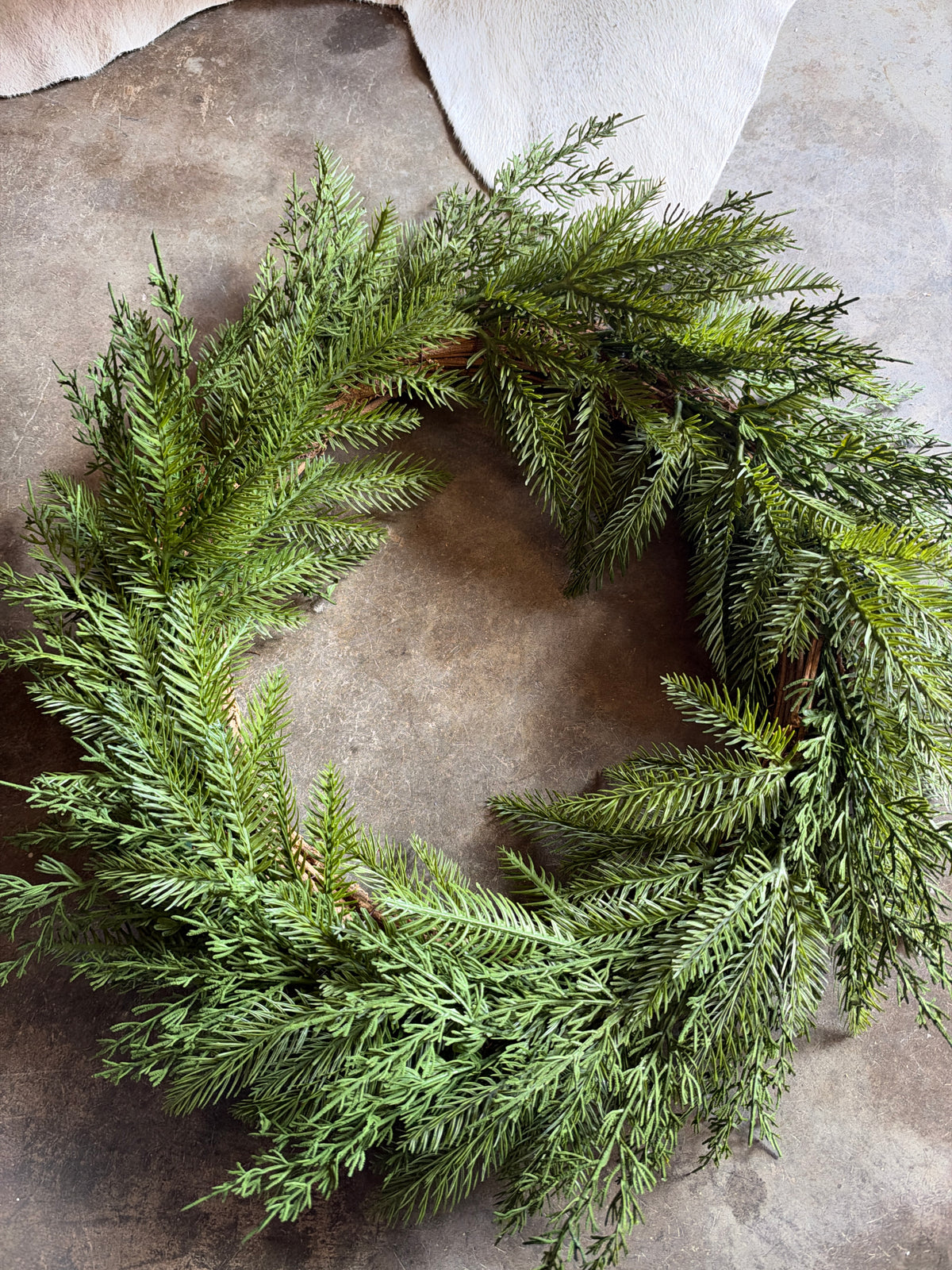 Plain Cedar Wreath