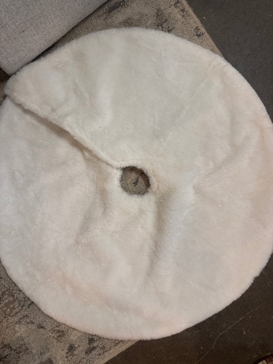 Mini Fur Tree Skirt