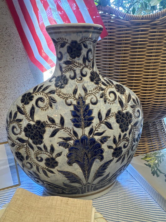 Narrow Urn in Blues