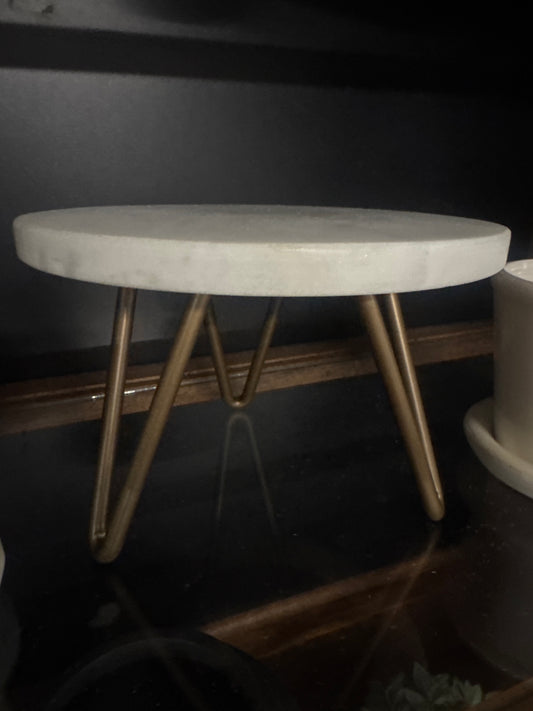 Marble W/ Gold Legs Riser