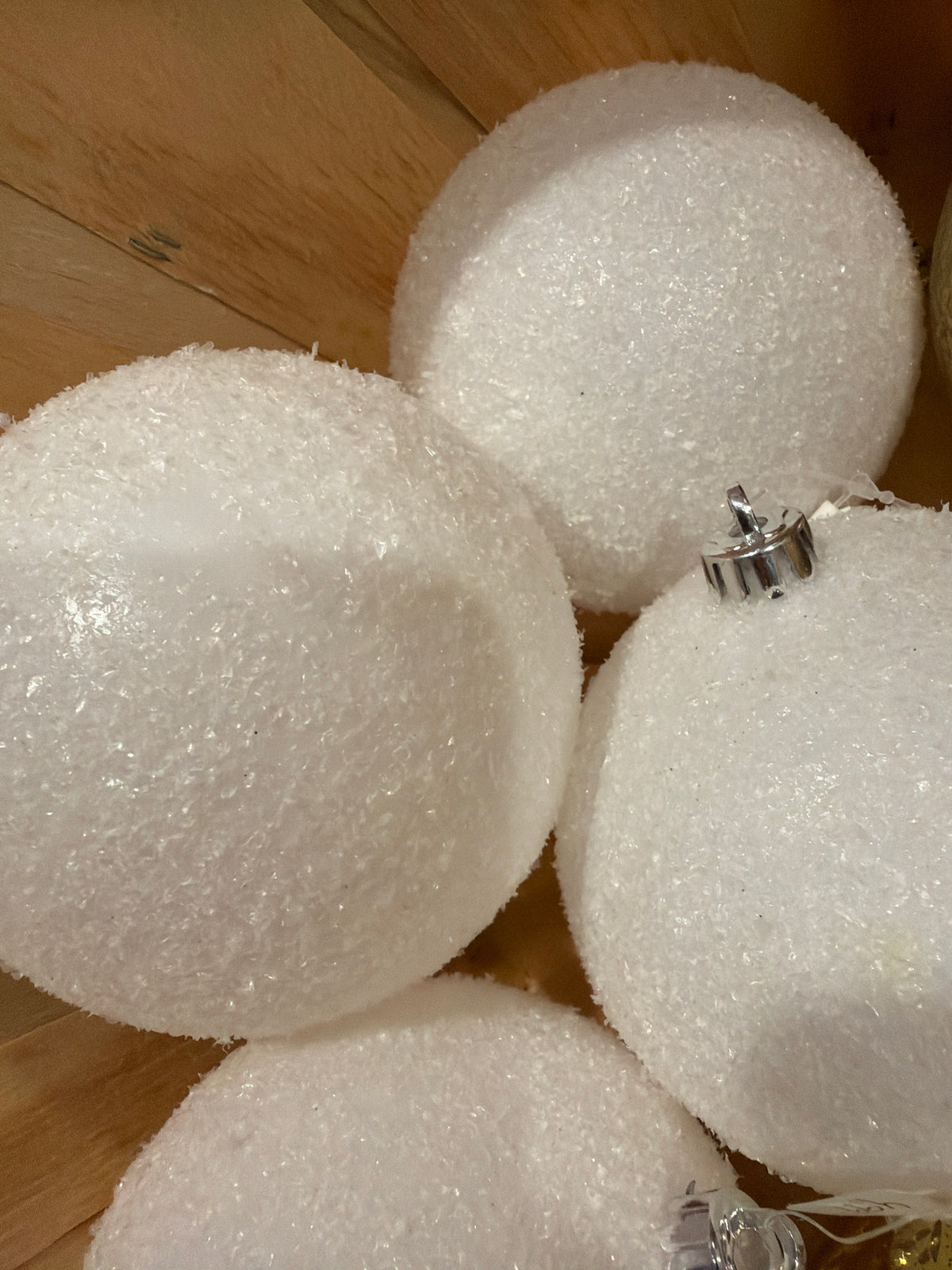 White Snow Fuzz Orn