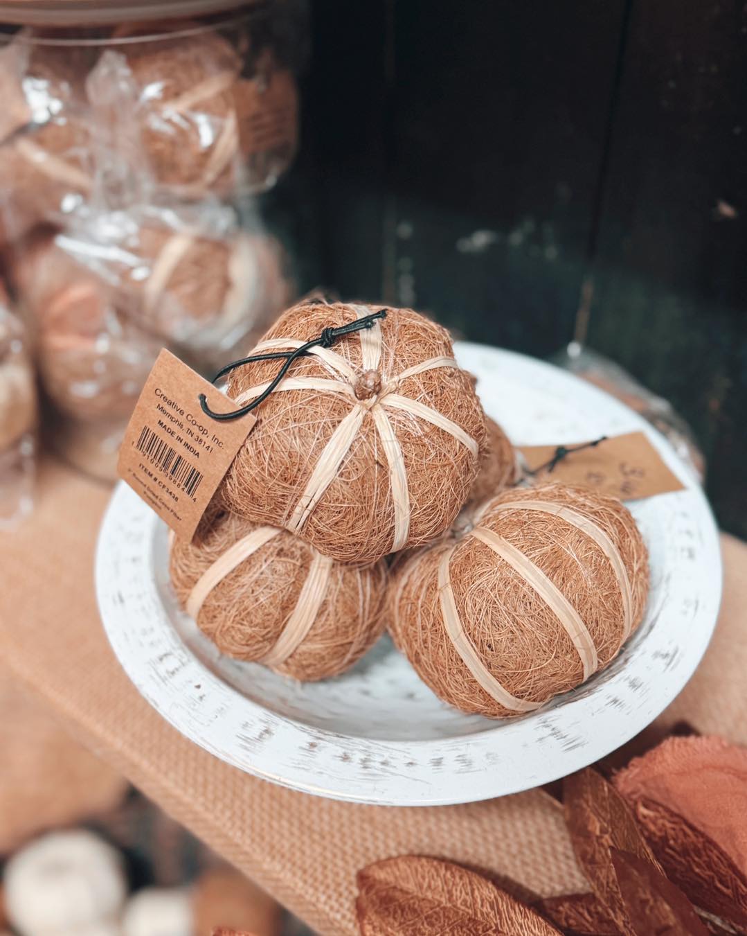 Dried Coco Fiber Pumpkins