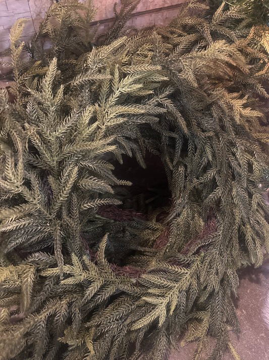 20” Fir Wreath
