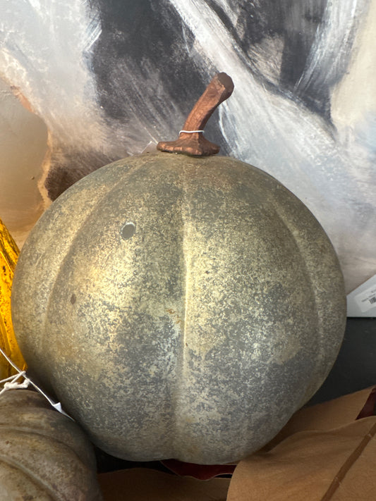 8”x9” Glass Pumpkin
