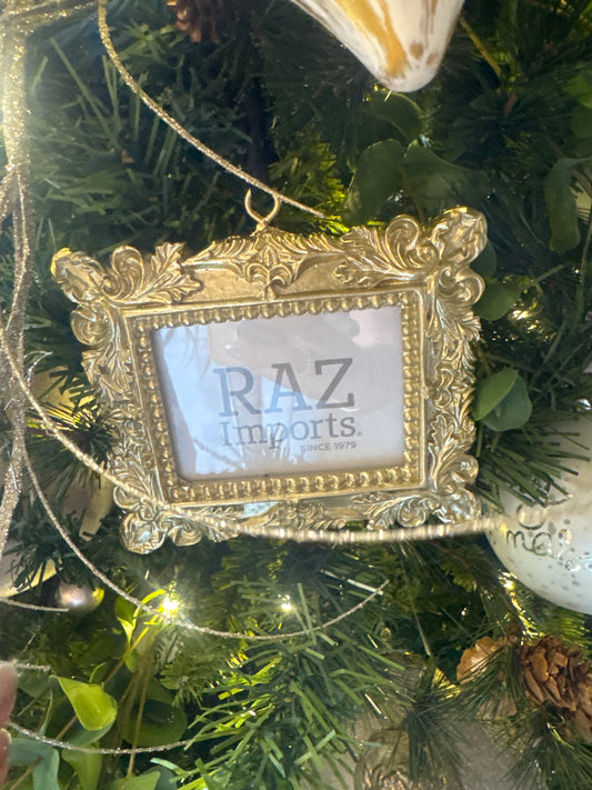 6" Vintage Photo Frame Ornament