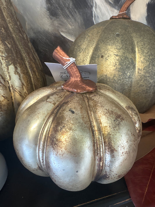 5.5”x6” Mercury Pumpkin