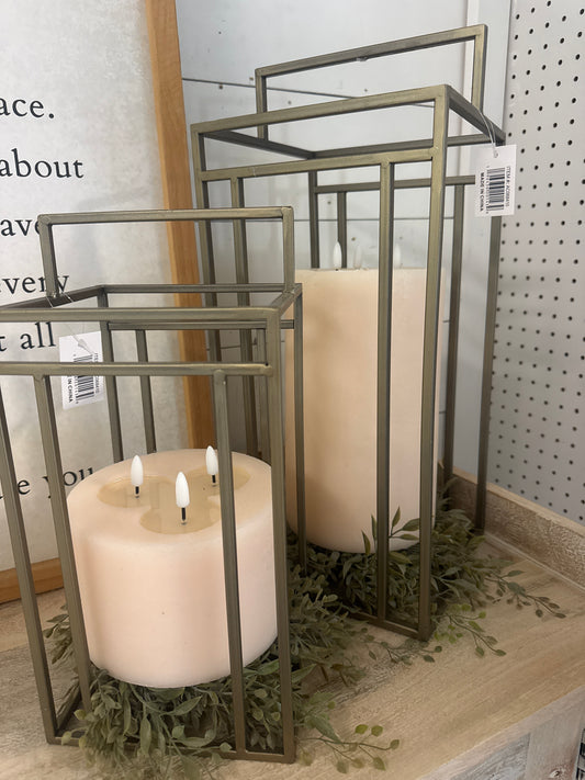Light Gold Lanterns