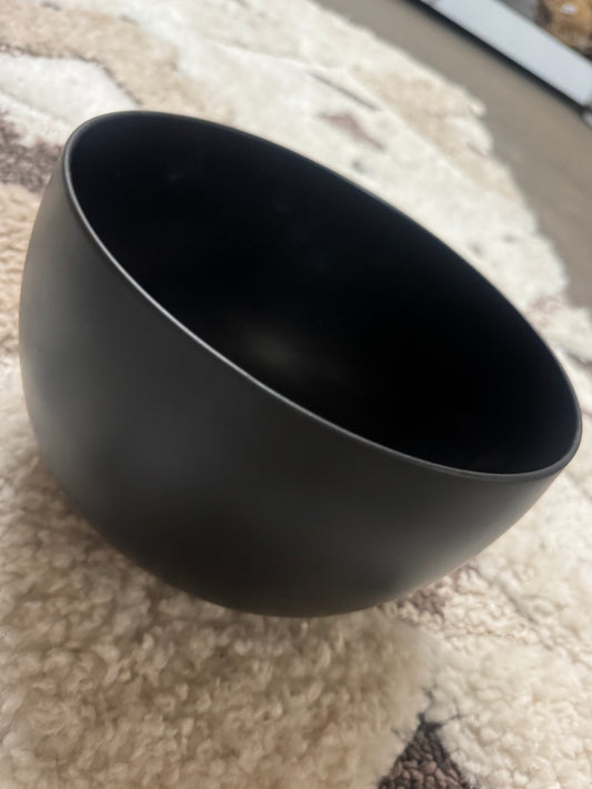 Black Metal Bowl