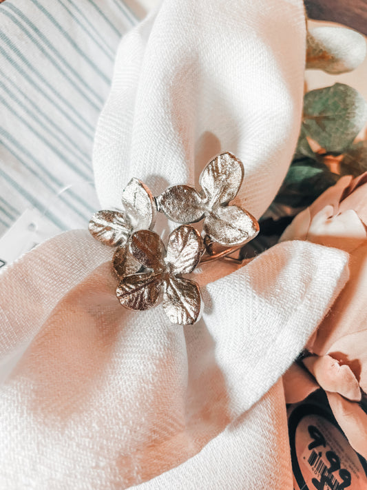 Silver Flower Cluster Napkin Ring