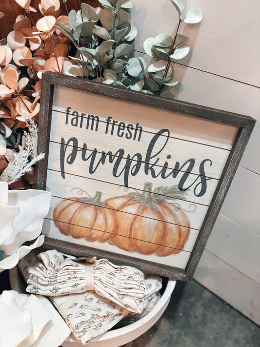 Farm Fresh Pumpkins Sign